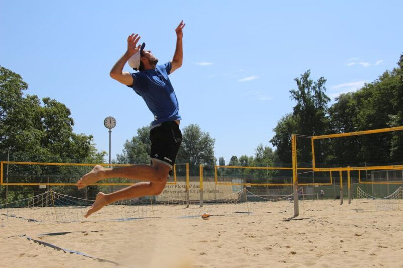 constance-beach-volleyball-course-for-lido-players