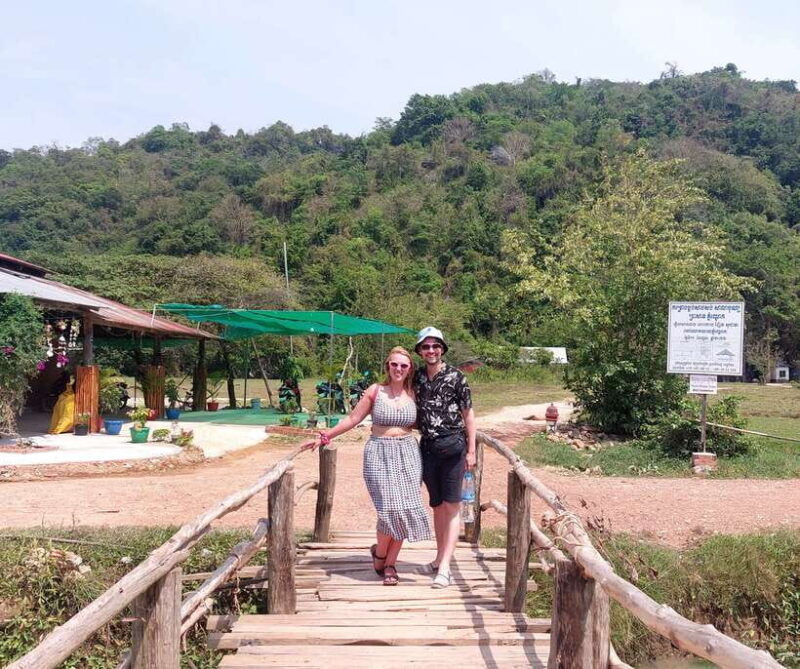 countryside-tour-pepper-salt-fields-cave-and-secret-lake