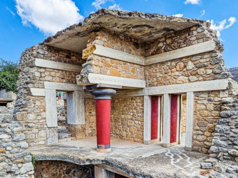 crete-knossos-palace-heraklion-city-market-guided-tour
