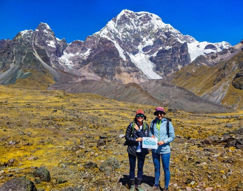 cusco-4-day-ausangate-trek-with-visit-the-rainbow-mountain