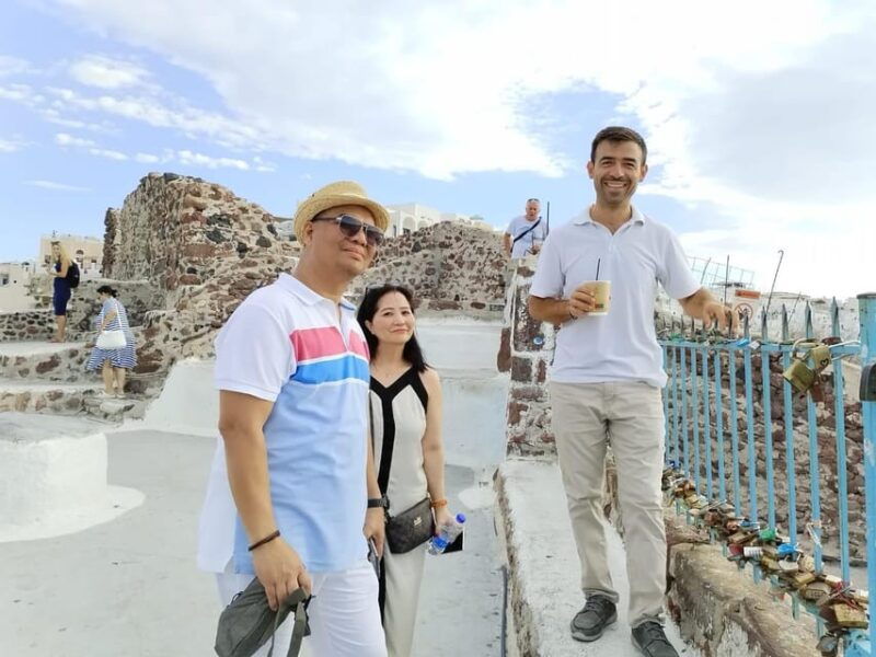customizable-private-tour-in-santorini-with-a-local-guide