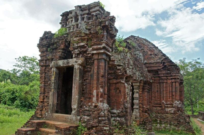 da-nang-my-son-sanctuary-and-hoi-an-old-town-private-tour