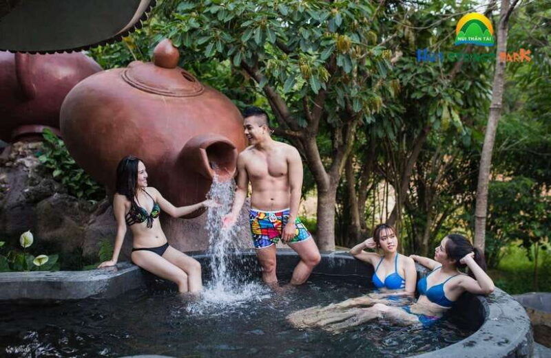 da-nang-than-tai-mountain-hot-spring-park-day-tour
