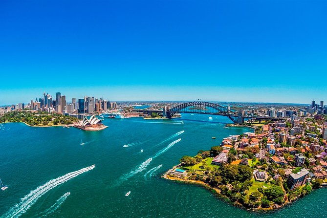 Departure Transfer: Sydney to Sydney Airport SYD in Luxury Van - Why Choose This Private Sydney Airport Transfer?