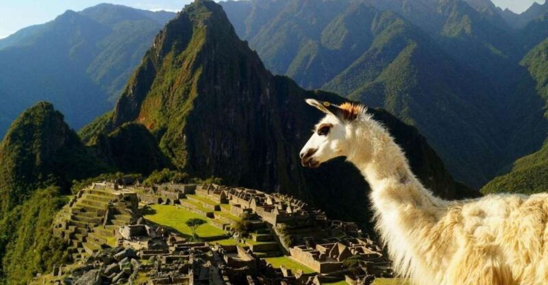 discover-machu-picchu-guided-group-tour-historic-site
