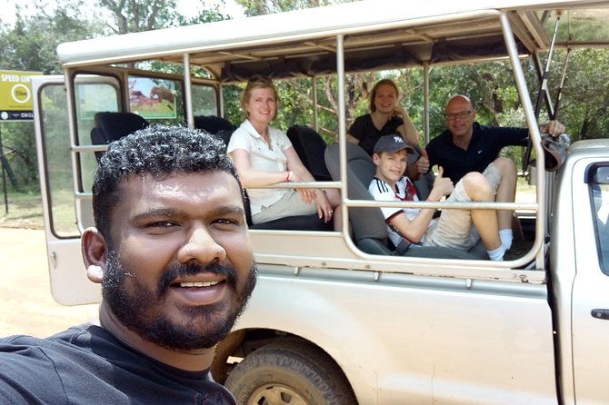 Discover Sri Lanka with Randimal Handalage - Why Choose This Tour?