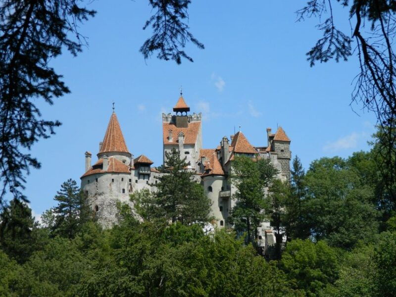 discover-the-secrets-of-transylvanian-castels