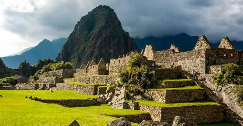 discovermachu-picchu-coloured-mountain-and-humantay-lagoon