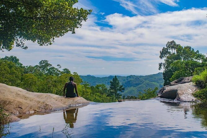 Diyaluma Waterfall & Natural Pool Bath. - Authentic Experiences From Reviewers