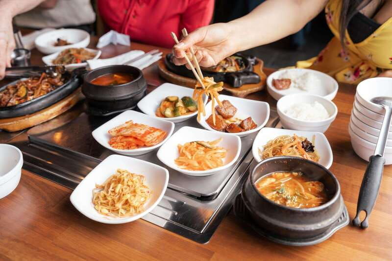 downtown-vancouver-asian-eats-walking-food-tour