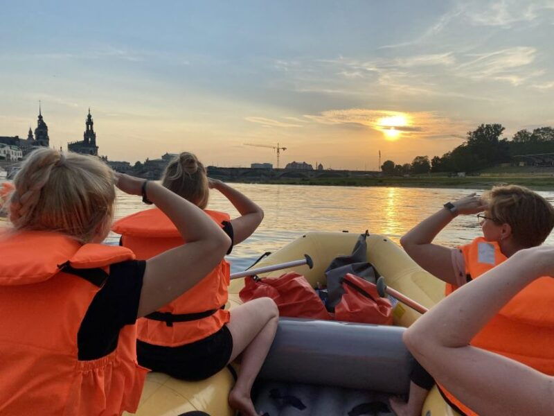 dresden-enjoy-a-sunset-boat-tour-in-a-dinghy