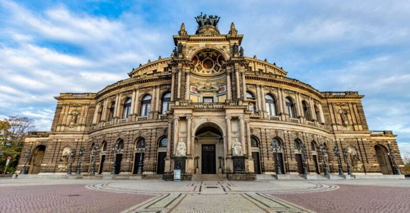 dresden-express-walk-with-a-local-in-60-minutes