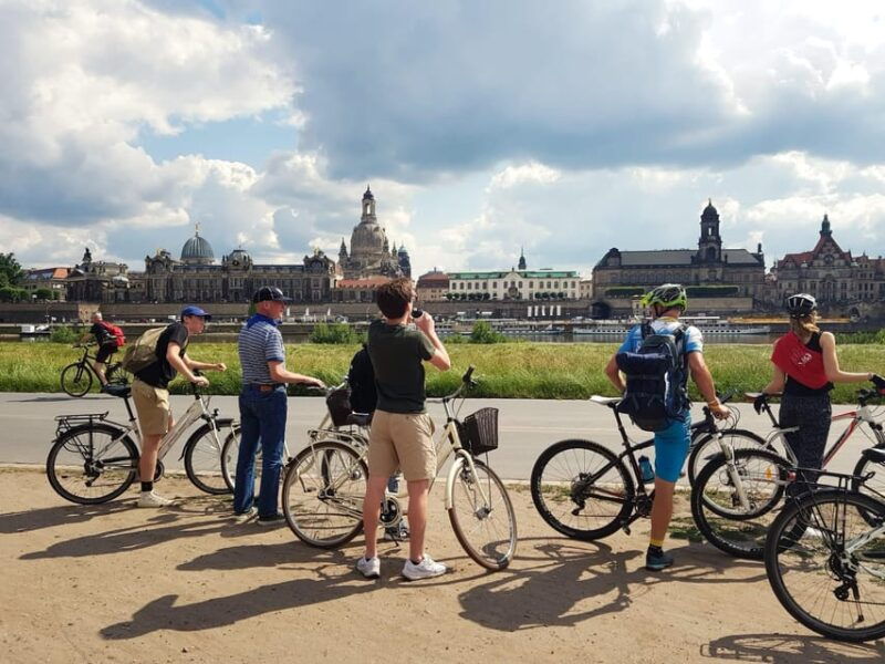dresden-guided-sightseeing-bike-tour-with-tasting
