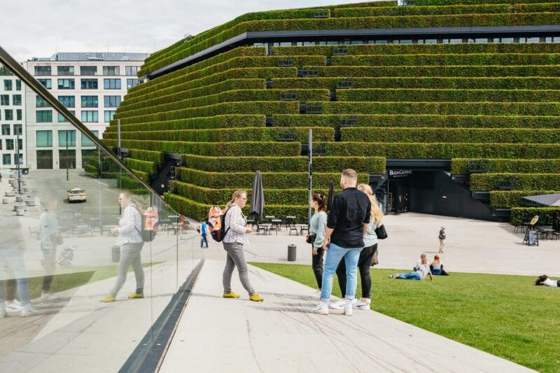 dusseldorf-guided-city-architecture-walking-tour