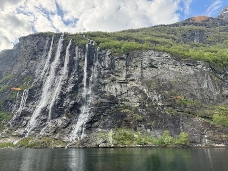 e-bike-tour-in-geiranger-norway