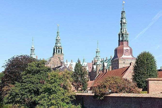 Easy Tour; Kronborg Castle and Frederiksborg Palace - The Highlights of Kronborg Castle