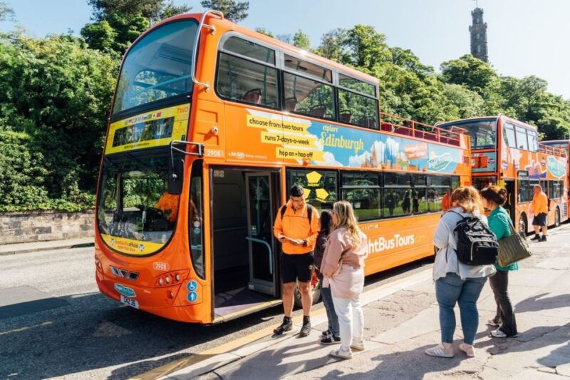 edinburgh-hop-on-hop-off-combo-city-and-britannia-bus-tour