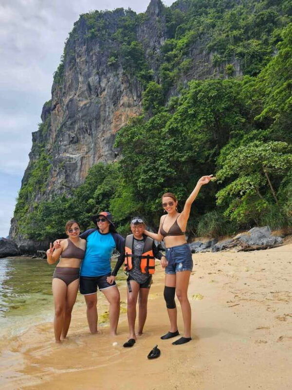 el-nido-private-exclusive-island-hopping-tour-d-best-price