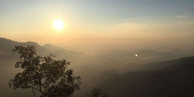 ella-private-ella-rock-sunrise-hike-all-inclusive