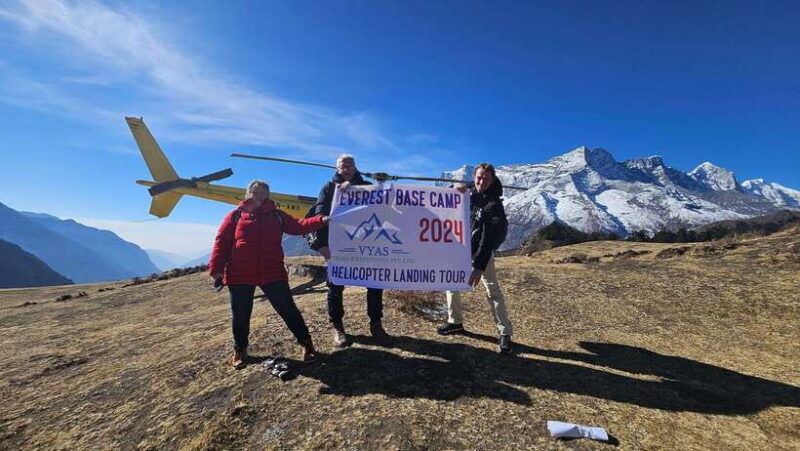 everest-base-camp-helicopter-tour-with-landings-from-ktm