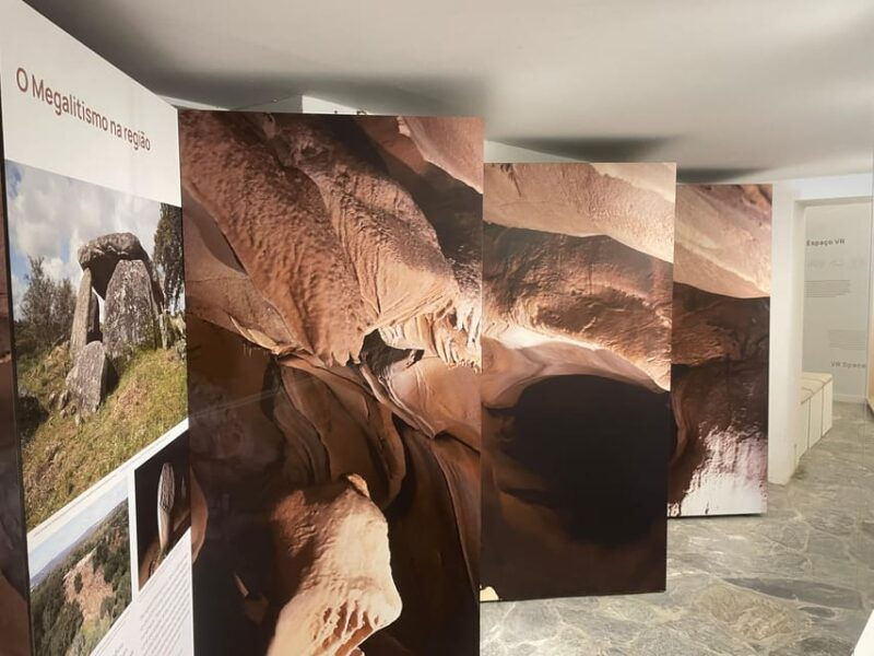 evora-or-montemor-guided-tour-of-the-escoural-caves