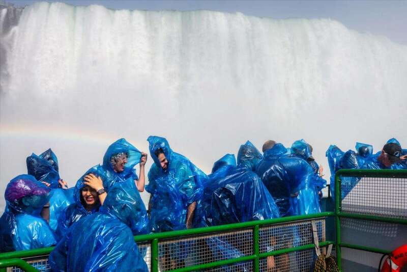 exclusive-early-access-maid-of-the-mist-cave-of-winds-2
