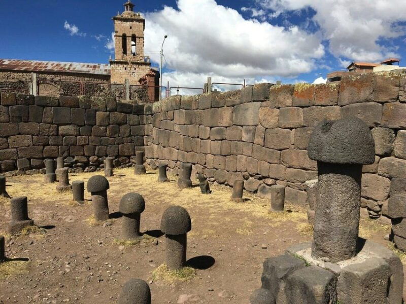 excursion-to-chucuito-aramu-muru-and-juli-3