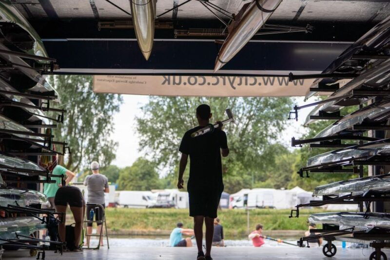 experience-rowing-like-the-boys-in-the-boat-in-cambridge
