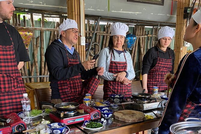 Experience Vegan/Vegetarian Cooking Class in Da Nang - Who Will Enjoy This Experience?