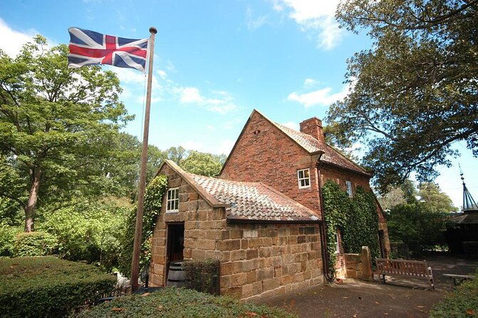 Fitzroy & Treasury Gardens Melbourne Walking Tour - Exploring Melbourne’s Green Heart: Fitzroy & Treasury Gardens