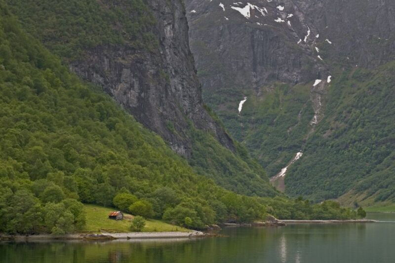fjords-private-trip-with-train-and-cruise-ride