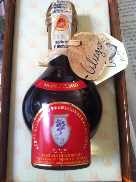foodies-delight-modena-parmesan-balsamicparma-ham-tour
