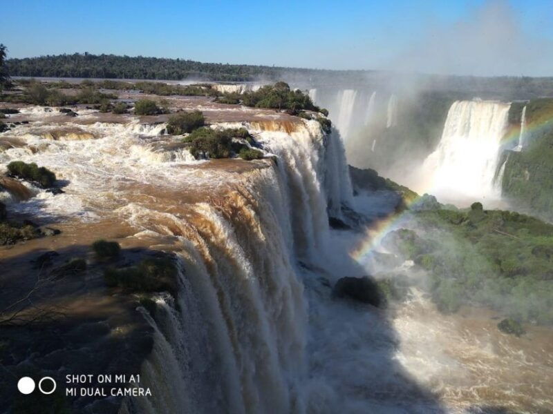 foz-do-iguacu-brazil-argentina-sides-iguazu-falls-day-tour
