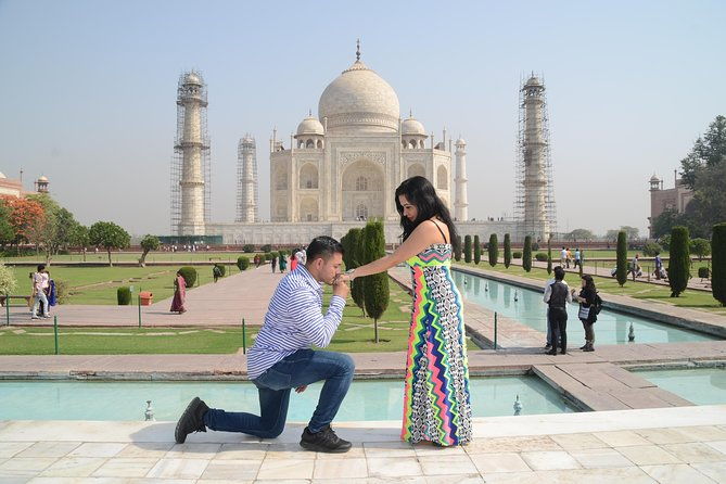 From Agra:- Private Day Trip To Agra By Air - Experience Breakdown: What You Can Expect From This Tour
