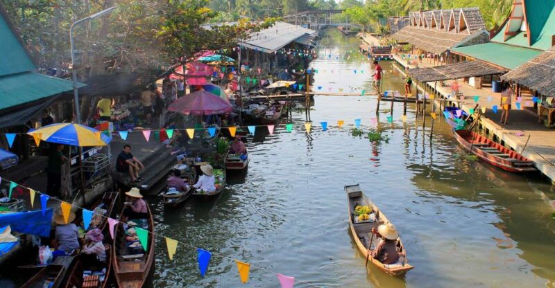 from-bangkok-thaka-floating-market