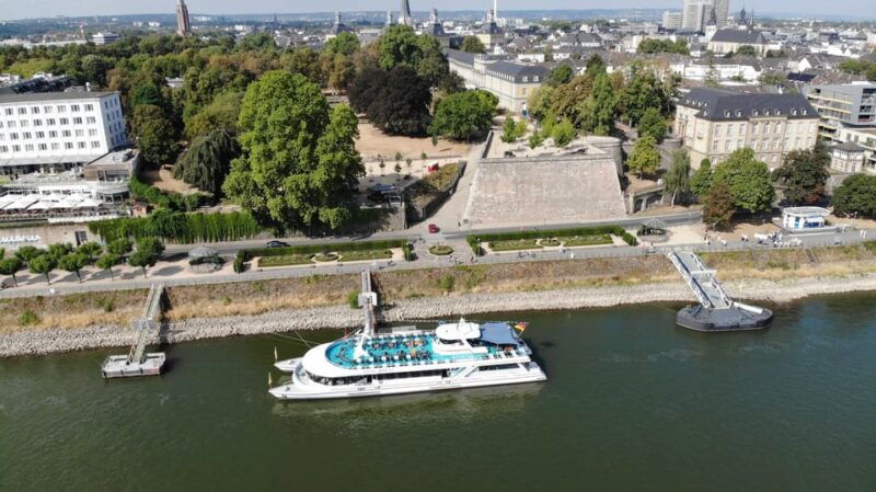 from-bonn-rhine-river-to-linz-sightseeing-boat-tour