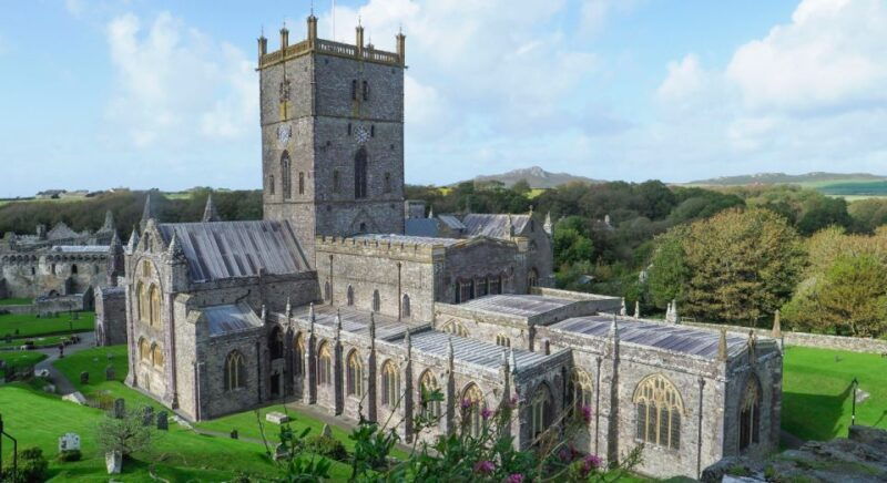 from-bristol-mountains-coasts-of-south-wales-3-day-tour