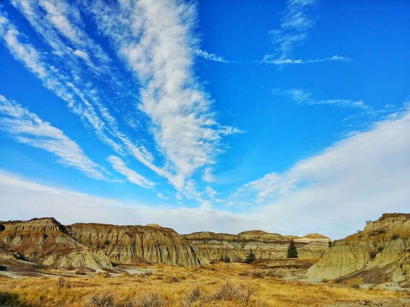 from-calgary-canadian-badlands-private-geological-tour