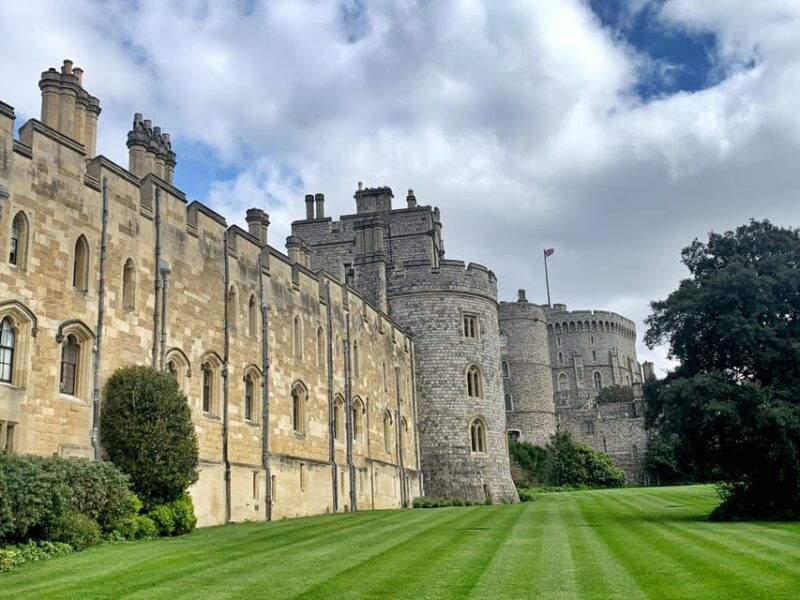 from-cambridge-guided-day-trip-to-windsor-oxford