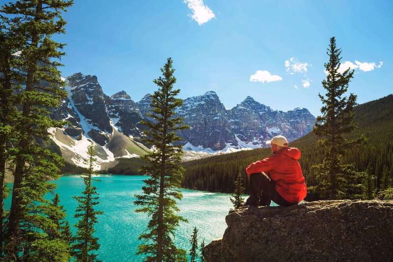 from-canmore-banff-moraine-lake-sunrise-lake-louise-tour