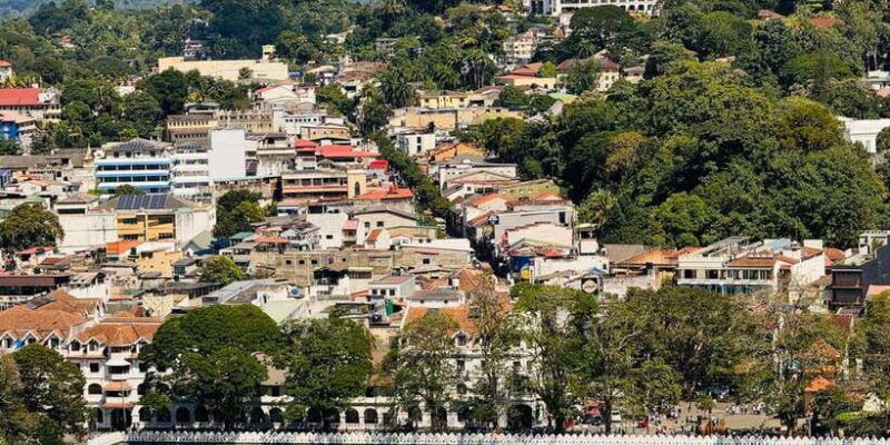 from-colombo-kandy-and-pinnawala-full-day-trip