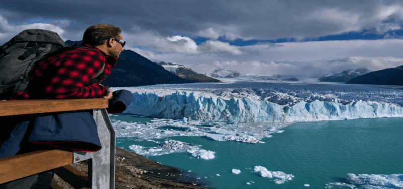 from-el-calafate-walkways-in-perito-moreno