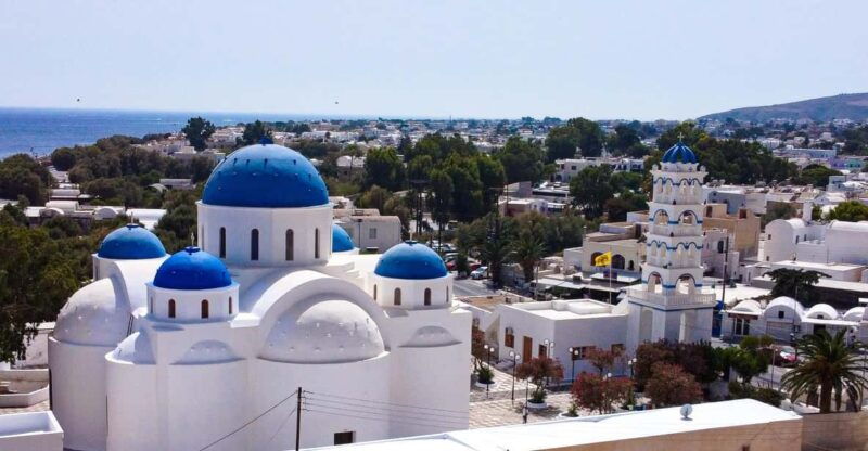 from-fira-santorini-highlights-minibus-tour-with-oia-sunset