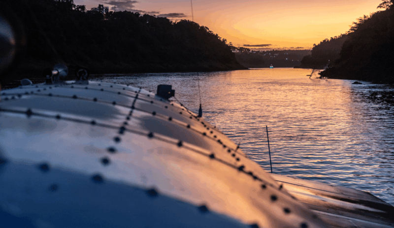 from-foz-do-iguacu-sunset-river-argentina