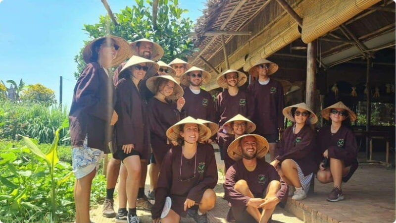 from-garden-to-table-tra-que-farming-tour