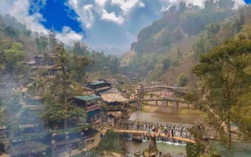 from-hanoi-2-day-sapa-cat-cat-ham-rong-mountain-by-bus