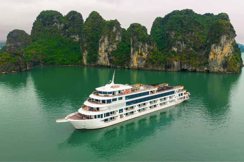 from-hanoi-explore-ha-long-bay-for-2-days-1-night