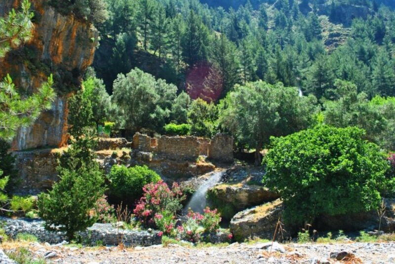 from-heraklion-samaria-gorge-agia-roumeli-hiking-day-trip