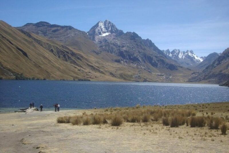 from-huaraz-chavin-de-huantar-chavin-museum-day-trip