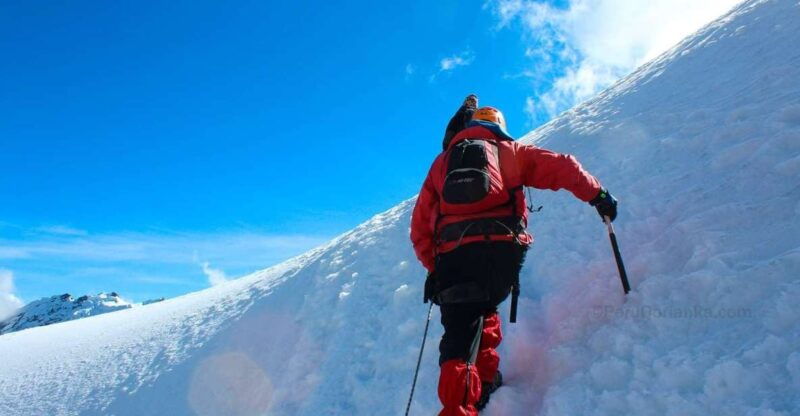 from-huaraz-climbing-nevado-mateo-in-cordillera-blanca-3